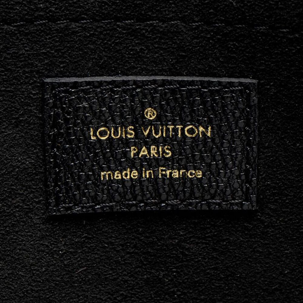 Louis Vuitton Monogram Canvas Daily Pouch - Picture 6 of 11